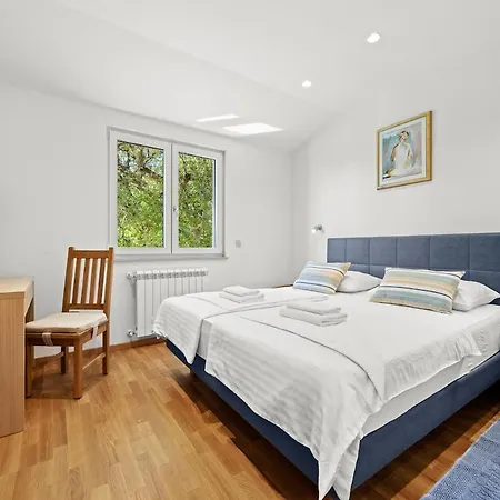 Villa Monte Uliveto By Istrialux *