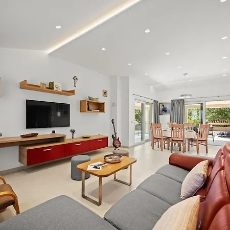 Monte Uliveto By Istrialux *