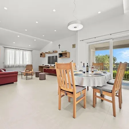 Monte Uliveto By Istrialux * Pula