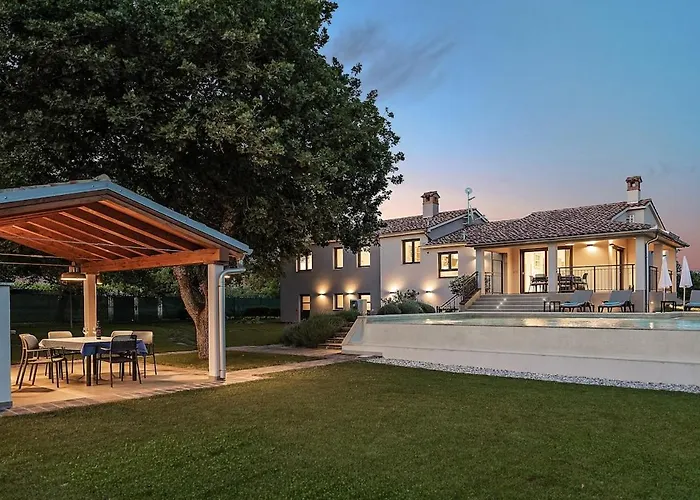 Vila Monte Uliveto By Istrialux Pula