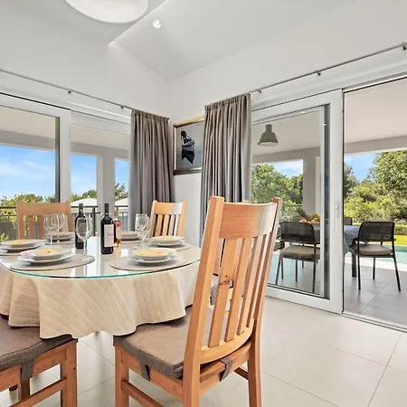 Monte Uliveto By Istrialux Vila *