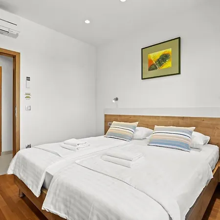 Monte Uliveto By Istrialux Vila Pula