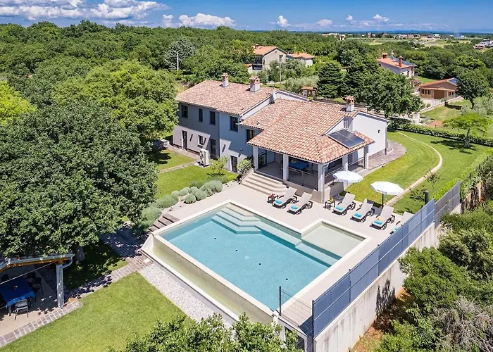 Villa Monte Uliveto By Istrialux
